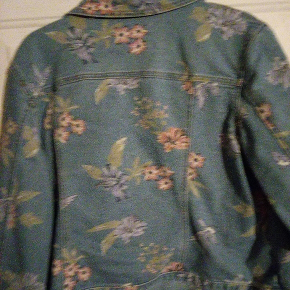 Cato's Est 1946 Denim ladies Jacket - Picture 4 of 4